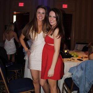 BCBG Dress worn once (cream colored) size 4